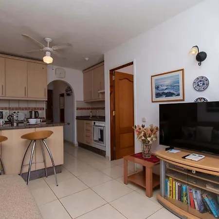 Santa Maria 30 - One Bed With Pool And Sea View *