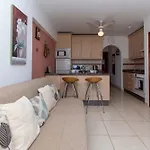 Santa Maria 30 - One Bed With Pool And Sea View