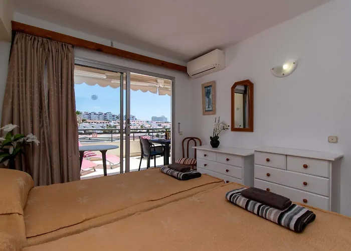 Santa Maria 30 - One Bed With Pool And Sea View شقة أذيخي