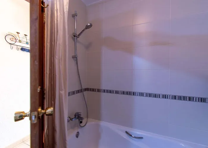 Santa Maria 30 - One Bed With Pool And Sea View * أذيخي