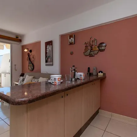 Santa Maria 30 - One Bed With Pool And Sea View אדחה