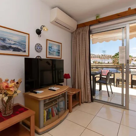 Santa Maria 30 - One Bed With Pool And Sea View דירה *