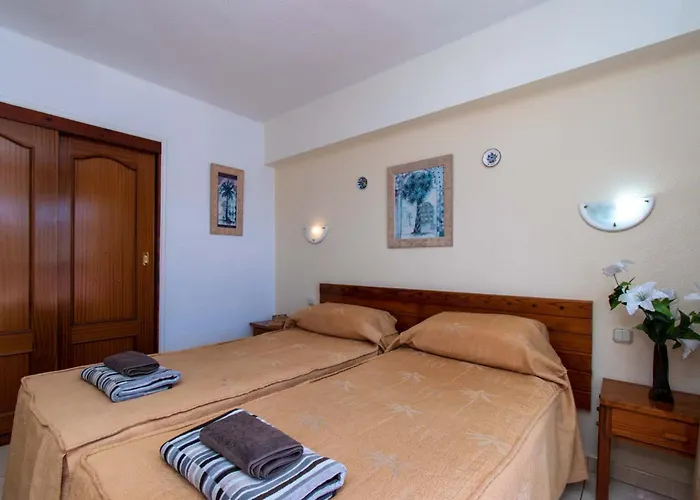 Santa Maria 30 - One Bed With Pool And Sea View Apartmán *